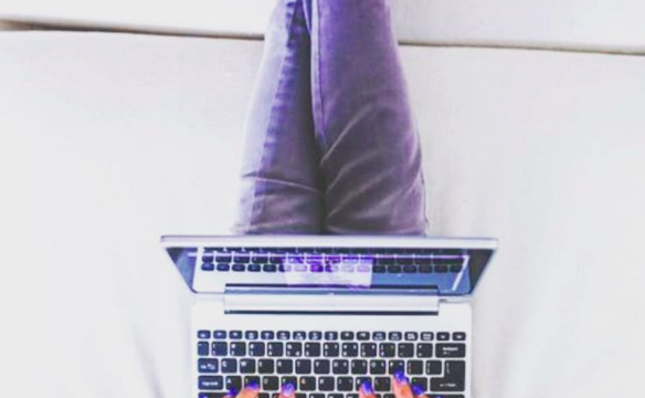 WHAT SHOULD I WRITE ABOUT IN MY BLOG?